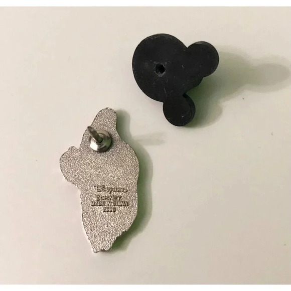 2006 Disney Snow White Old Hag Pin Evil  Queen Apple - Picture 7 of 12